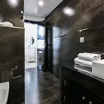 Luxury Apartment, 3 Min Walk To Beach, Albufeira Guia (Faro)