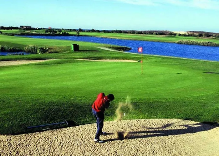 アパート Luxury Apartment, 3 Min Walk To Beach, Albufeira ギーア